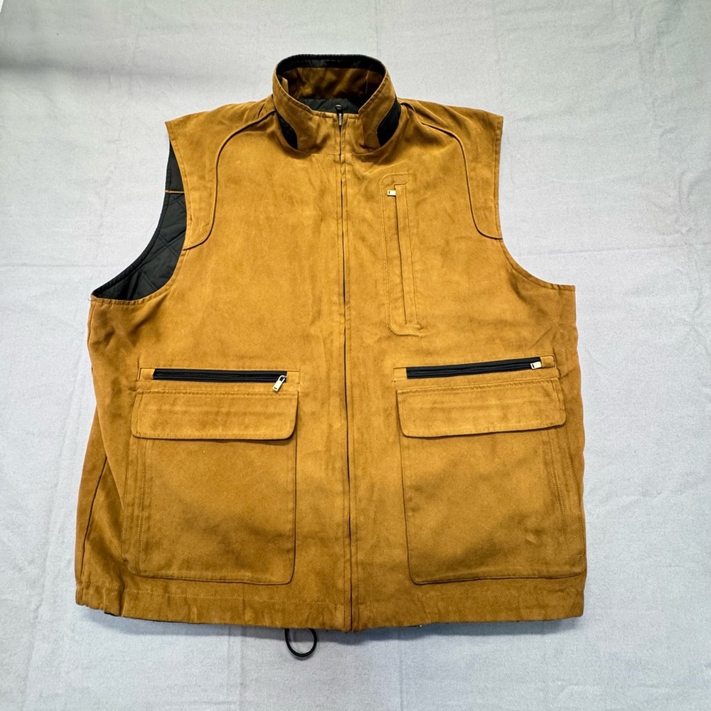 Cutter & Buck Tan Vest with Black Accents xl 0362